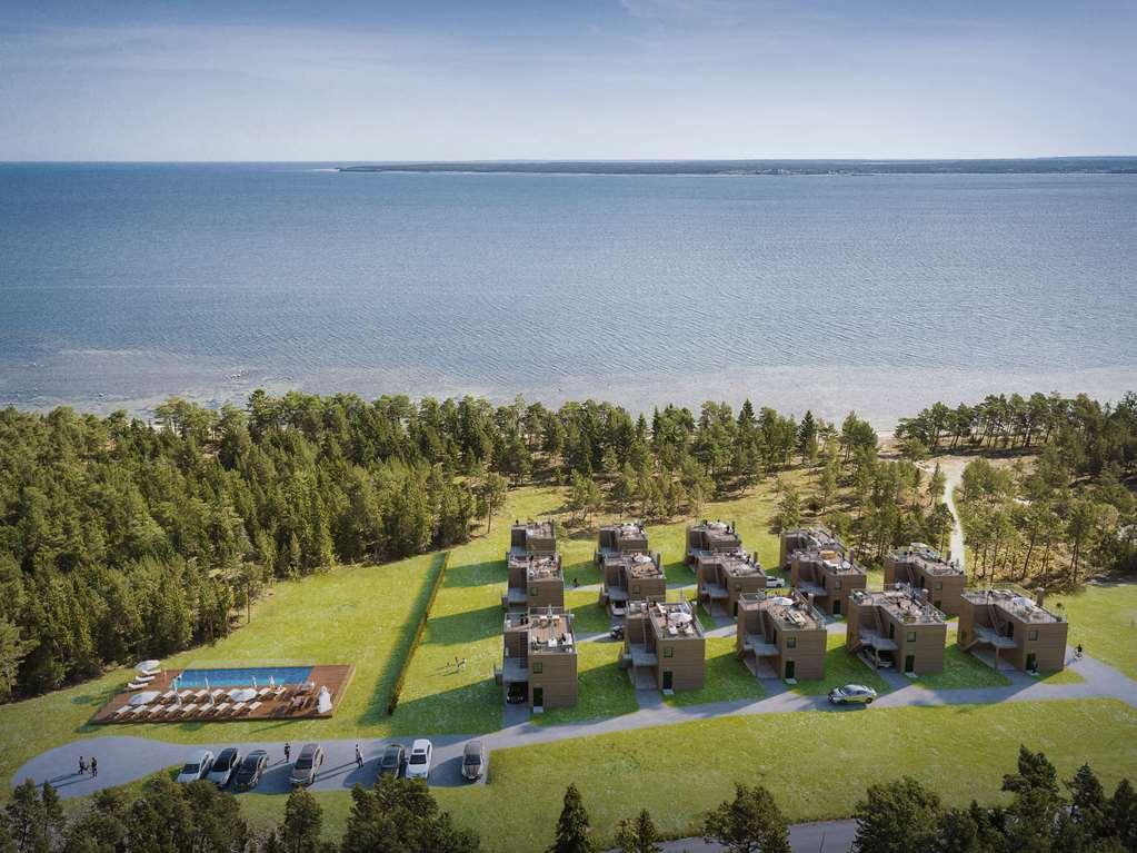 Vaestoes Strand By First Hotels Lärbro Buitenkant foto